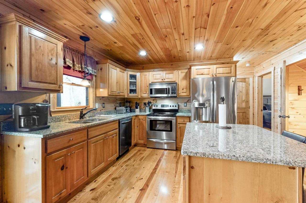 Bearfoot Lodge Ellijay Exterior foto